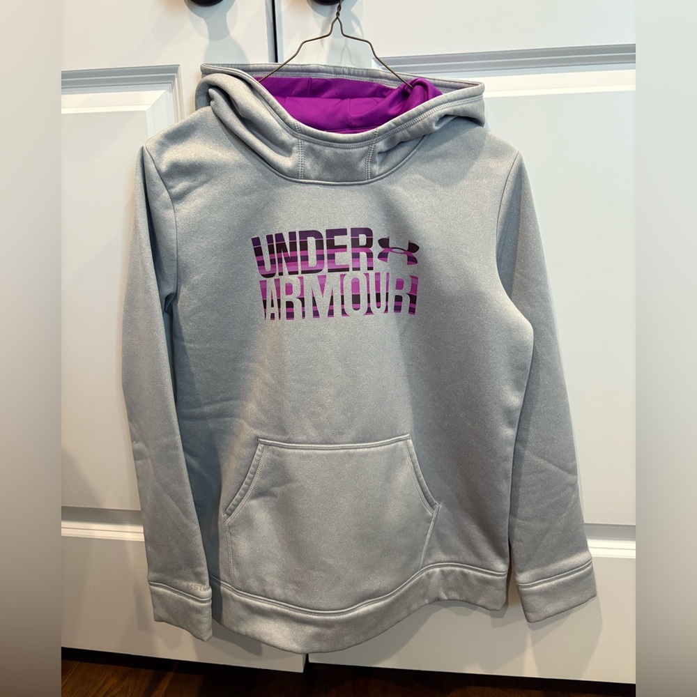 Girls XL Under Armor Hoodie